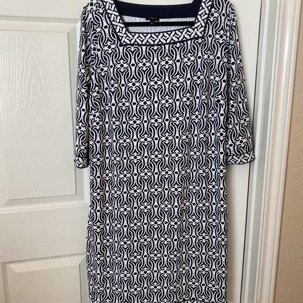 Black and White shift style dress